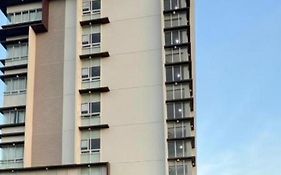 District 21 Hotel